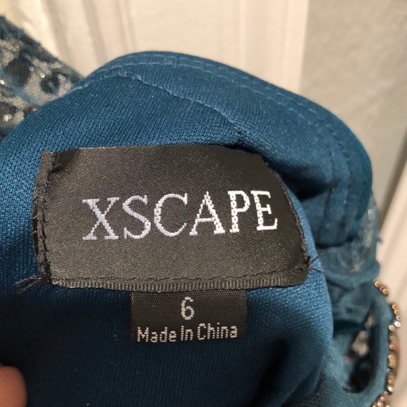 Xscape evening gown - Picture 6 of 7